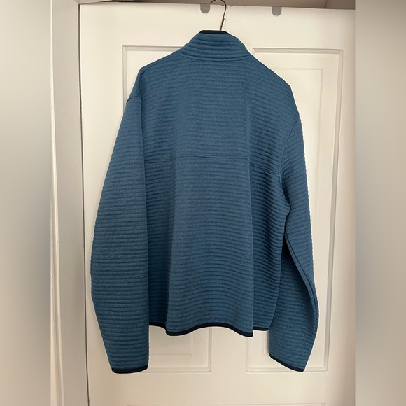 Men’s L.L Bean Airlight knit pullover - Picture 7 of 7